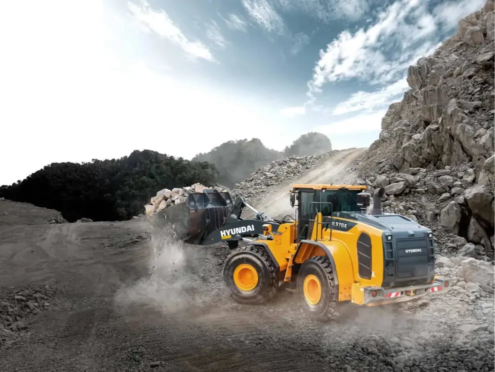 Hyundai-HL970A_wheel-loader-990x0-c-1