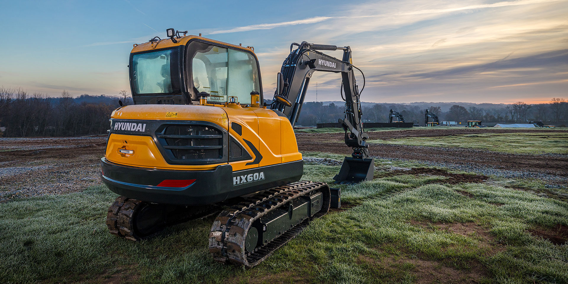 excavator-full-width-004